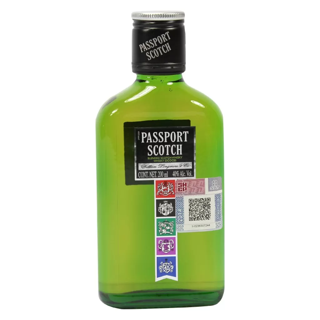 WKY. Passport Scotch 200ml.